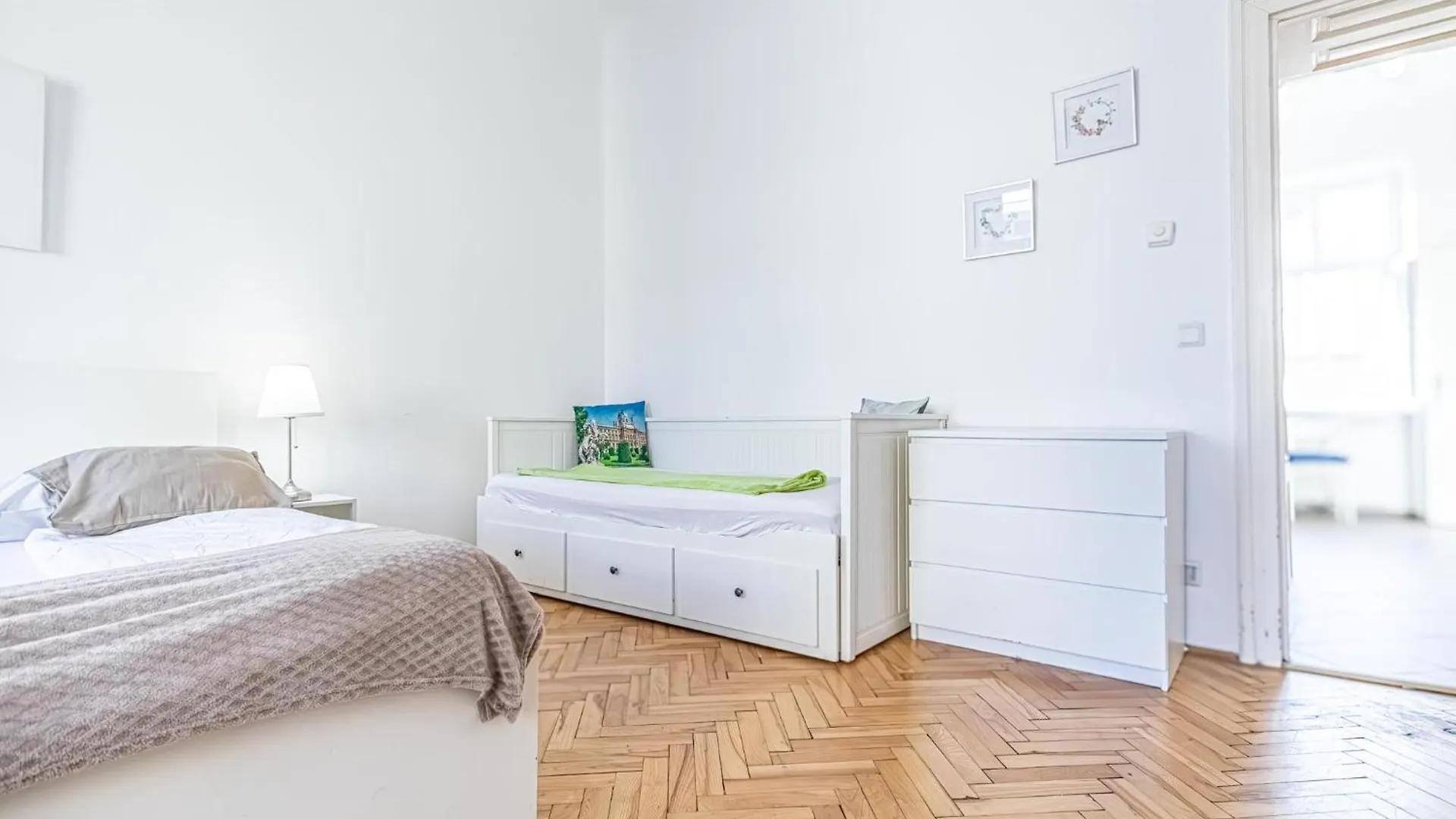 Apartment Stylish 2Br Shared Apt For Longstays Margareten, Up To 5P Vienna
