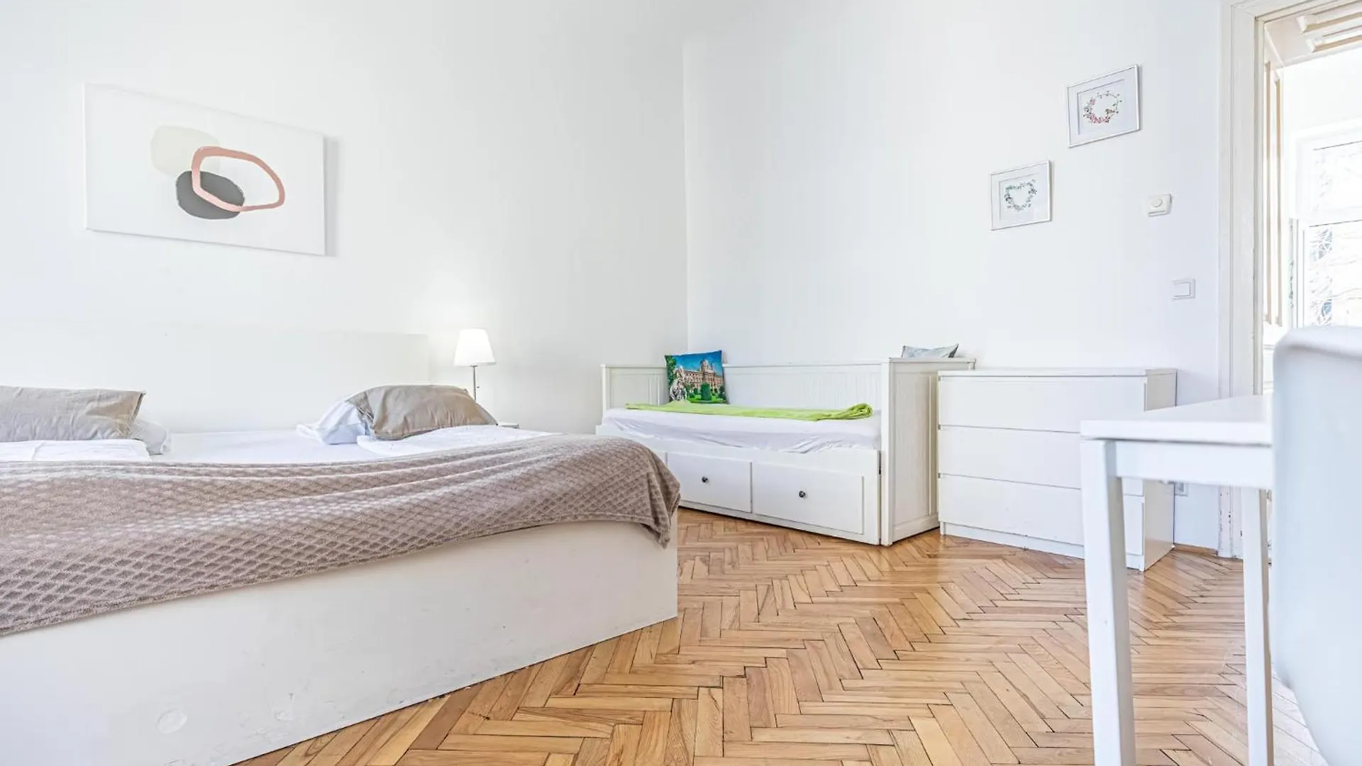 Stylish 2Br Shared Apt For Longstays Margareten, Up To 5P Vienna